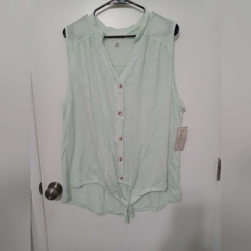 French Laundry pastel Green Sleeveless Button Down Blouse Uneven Hem Tie waist
